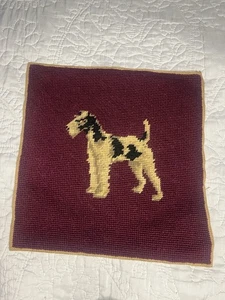 Vintage Nadelspitze Hund Wandteppich Panel Airedale Terrier Wolle Handarbeit Handarbeit - Bild 1 von 4