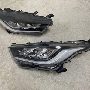 Gr Yaris Headlights Assembly (Left Right) Facelift Model New Oem Replacement - Imagen 1 de 3