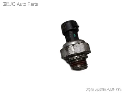 Engine Oil Pressure Sensor For 07-08 GMC Yukon XL 2500  6.0 12573107 LY6 Foto 1 de 4