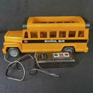 Vintage Zylmex Crown School Bus Valley District Schools Hong Kong - Picture 1 of 21