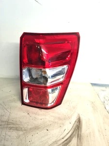 SUZUKI GRAND VITARA O/S/R UNIDAD DE RACIMO DE LUZ DE FRENO TRASERO LADO DEL CONDUCTOR 2005-2012 - Imagen 1 de 4