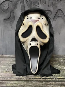 Maschera Ghostface Jason Voorhees parte 7 urla Jason venerdì 13 guscio rigido - Foto 1 di 12