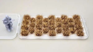 JHT - Winter Model Grass Clusters - Self Adhesive Grass Tufts - 8mm height x 10/ - Picture 1 of 1