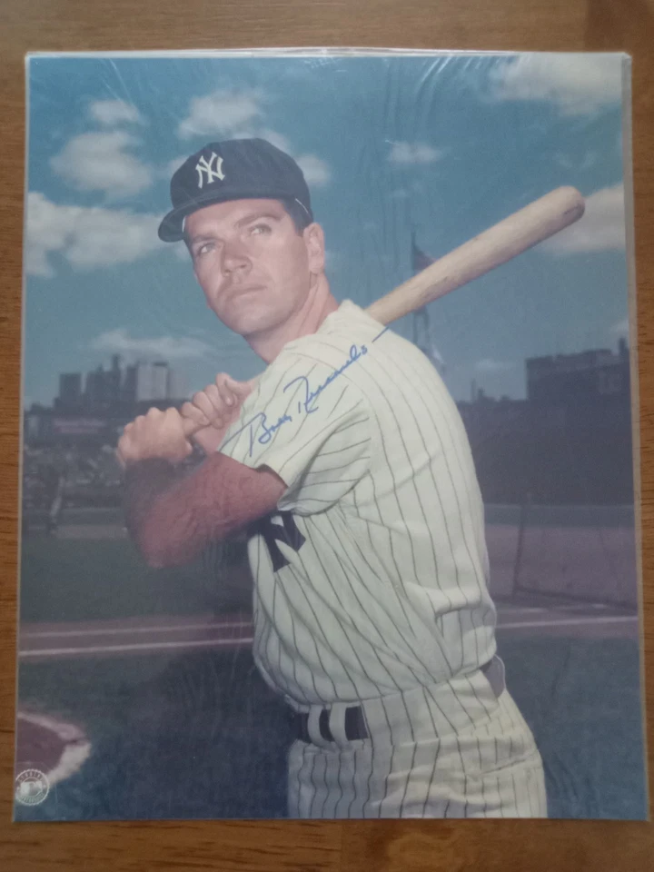 NY Yankees bobby richardson 8x10 color photo mint signed original ungraded - Image 1 of 1