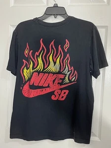Nike SB Flames Logo T-Shirt Black Size S Skateboarding Graphic Tee - Picture 1 of 5