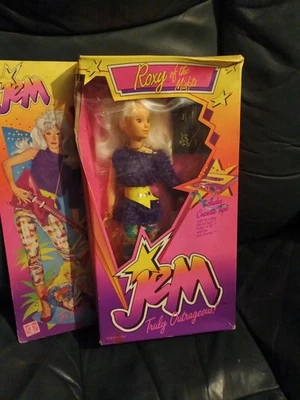Muñeca Hasbro ROXY OF THE INFIT 1986 de colección Jem And The Holograms sellada leer Foto 1 de 2