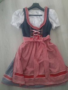 Dirndl mit Bluse 38 - Bild 1 von 9