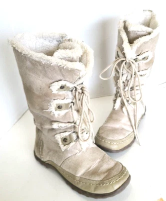 Botas para niñas Nine West narciso talla 5M cierre de cremallera lateral ribete de piel sintética Foto 1 de 4