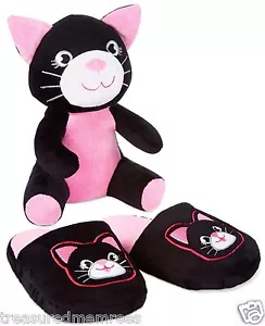 2 Piece Plush Stuffed Animal & Slippers Set ~ Size Small/Medium ~ New With Tags - Picture 1 of 9