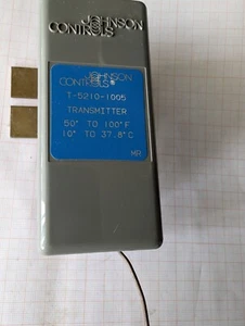 Johnson T-5210-1005 Pneumatic Transmitter, Temperature 50..100°F/10..37.8°C, - Picture 1 of 3