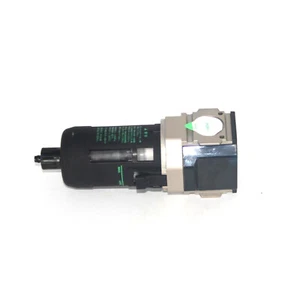 CKD R3000-8 Serie di valvole magnetiche per regolatore camere bianche nuovo - Foto 1 di 4