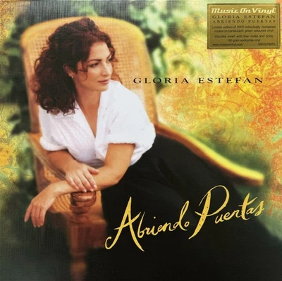 Gloria Estefan - Abriendo Puertas (Green Vinyl LP 2023, Limited Edition) - Image 1 of 4