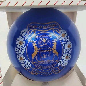 Adorno de Navidad de vidrio vintage gobernador del estado de Michigan John Engler 1992 - Imagen 1 de 5