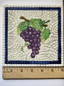 Uvas de mosaico de cerámica pintadas a mano de colección de 6" cuadradas - Imagen 1 de 12