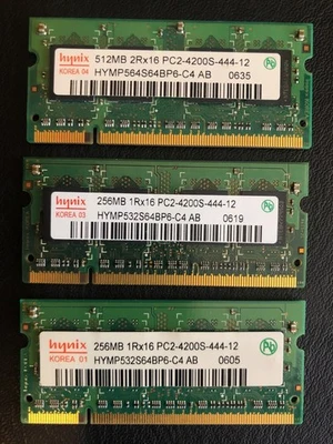 Hynix PC2-4200 2 x 256 mb / 1 x 512 mb - Image 1 of 2