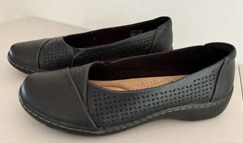 Scarpe comode Clarks Cora Iris slip on donna taglia 11 M pelle nera