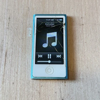 iPod Nano 7ª Generación Azul 16 GB Modelo: A1446 con 2362 Canciones/Cargador Probado Buena Leer Negro Foto 1 de 4
