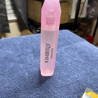 Kimberly Diamond Eau de Parfum en caja spray de 3,4 oz Foto 1 de 4