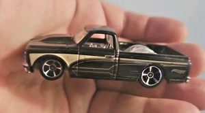 Hot Wheels 2013 '67 Chevy C10 Loose Diecast  Truck - Picture 1 of 4