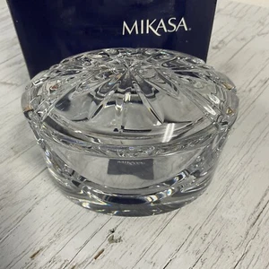 Scatola vetro trasparente Mikasa Flora ovale taglio coperchio classe GnuFashion - Foto 1 di 18