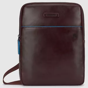 PIQUADRO Blue Square Revamp Crossbody Bag M Mogano - Foto 1 di 3