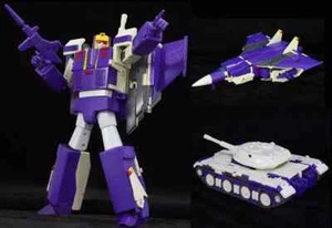 Nueva figura de acción Star Toys ST-01 Blitzwing Triple Changer Transforms en stock - Imagen 1 de 12