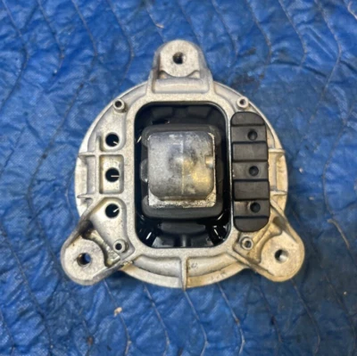 🚘 11-16 BMW 535i F10 XDRIVE MOTOR 3.0L MONTAJE DERECHO SOPORTE OEM Foto 1 de 4