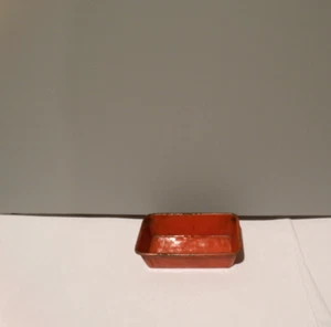 Mini bandeja para hornear de aluminio roja vintage de los años 50 para niños - LEER - Imagen 1 de 5