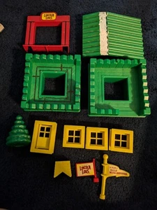 Lincoln Logs Roofs, Windows, Doors - Replacement Parts Ranch Gold Mine Express - Picture 1 of 6