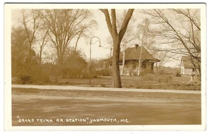 Yarmouth, Maine RPPC 1930s - Grand Trunk Railroad Station Real Photo Postcard - Picture 1 of 2
