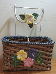 WICKER WALL BASKET  2-POCKET ORGANIZER DECOR FARMHOUSE COTTAGE FLOWERS - Picture 1 of 7