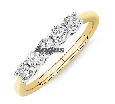 Alianza de cinco piedras de mussainita de corte redondo de 0,65 quilates de oro amarillo blanco de 14 k Foto 1 de 4