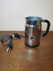 Nespresso Aeroccino 3192 Automatic Electric Milk Frother Works NO LID - Picture 1 of 8