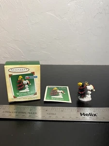 Hallmark Keepsake Miniature Ornament Winter Fun With Snoopy #7 2004 Peanuts New - Picture 1 of 14
