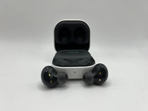 Écouteurs Samsung Galaxy Buds2 avec annulation active du bruit - Noir, pas utilisés - Photo 1 sur 4