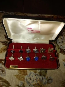 VINTAGE STILVOLL VON STETSON FIVE AVENUE MANSCHETTENKNÖPFE SET MIT 6 IMPORTIERTEN STEINEN - Bild 1 von 3