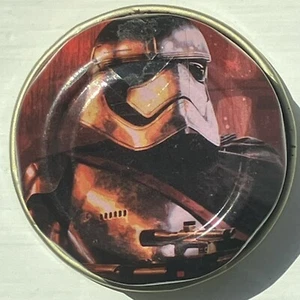 Large Star Wars Bottle Cap » Captain Phasma / Gwendoline Christie - Picture 1 of 4