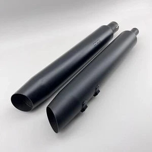Harley Davidson Touring Schalldämpfer Endtöpfe Auspuff 64900769 / 64900770 - Bild 1 von 6