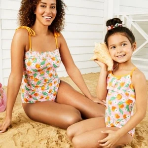 Draper James X Lands' End Girls Plus One-Piece Floral Ruffle Swimsuit size 16+ - Picture 1 of 13