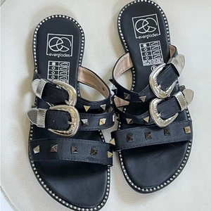 Everglades SKYE WESTERN BUCKLE SANDAL..NWOB sz 8 - Picture 1 of 4