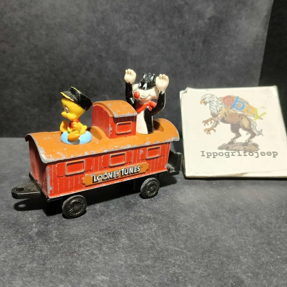 Modellino Ertl Looney Tunes originale scala 1:43 cartoni collezione raro - Immagine 1 di 4