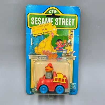 Ernie Fire Engine Diecast Metal Vehicle Sesame Street Hasbro Preschool - Image 1 of 4
