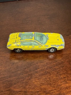 Vintage Yellow Matchbox Superfast No. 20 Lamborghini Marzal – Paint Wear, Aged - Image 1 of 4