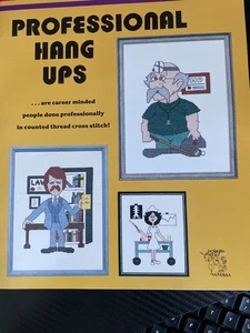 Professional Hang Ups, 1981 Leisure Arts Leaflet 902, Designer Collection, Vanessa - Bild 1 von 3