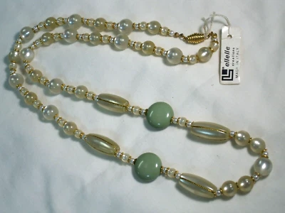 Italiano Design ellelle Color Oro, Bianco Moonglow Lucite, Verde Dischi Collana - Immagine 1 di 4