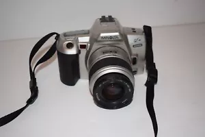 Minolta Maxxum QT si 35mm Film Camera With Minolta AF Zoom 35-80mm Lens (HMM71) - Picture 1 of 4