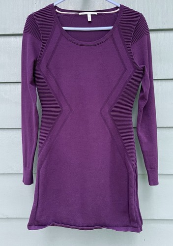 UNDERCOVER Abito maglione lusinghiero Victoria’s Secret prugna manica lunga bodycon figura taglia M