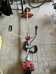 Honda Freischneider / Motorsense UMT 431 D / 4 Takt - Bild 1 von 7