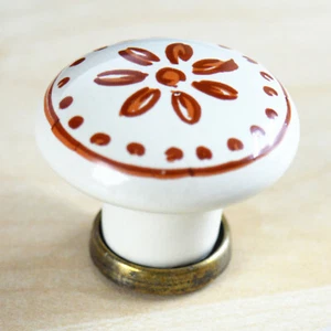 Möbelknopf aus Metall-Porzellan, beige-bronzefarbener Sockel mit braunem Blumenm - Picture 1 of 3