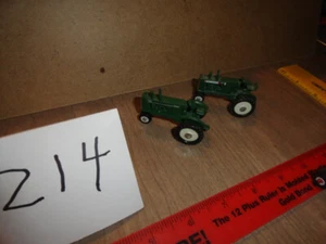 1/64 oliver 880 and 77o tractor - Picture 1 of 2
